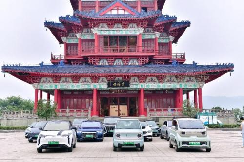 电动出行嘉年华，绿满长江第一城 长江杯动力电池集成及管理技术嘉年华登陆宜宾