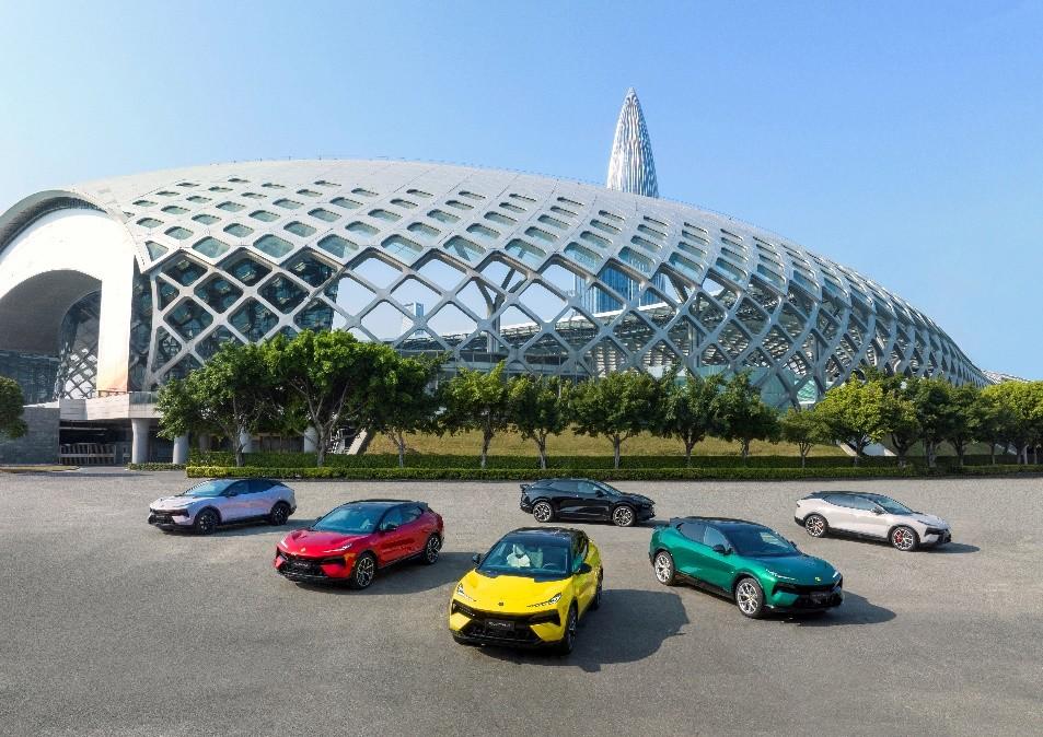 极致驾驭 冠军品质,路特斯全球智能工厂涂装车间构建色彩中的极致美学