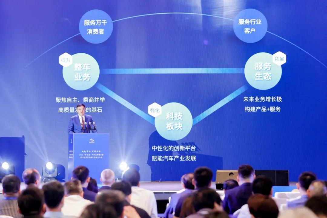 东风“新”汽车开向大西北 中国智造加速驶上一带一路