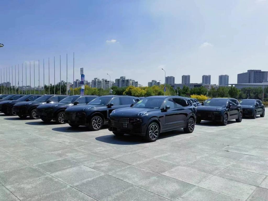 “领”航津城!领克09 EM-P成为2023夏季达沃斯论坛赞助车辆