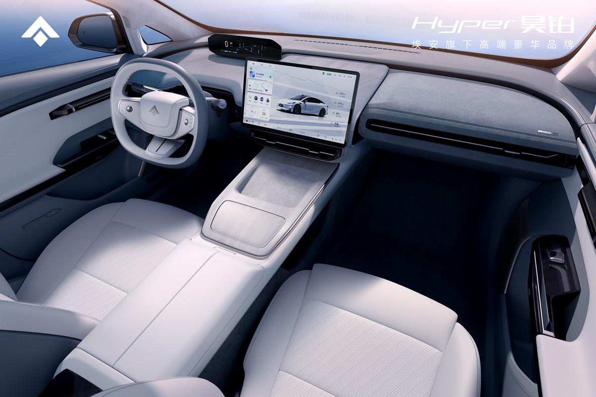 后驱零百4.9秒、续航710km、可换电可超充,昊铂GT真的很nice