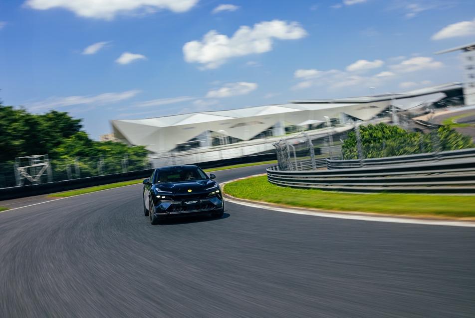 路特斯Eletre R+问鼎浙赛SUV及纯电车型圈速榜