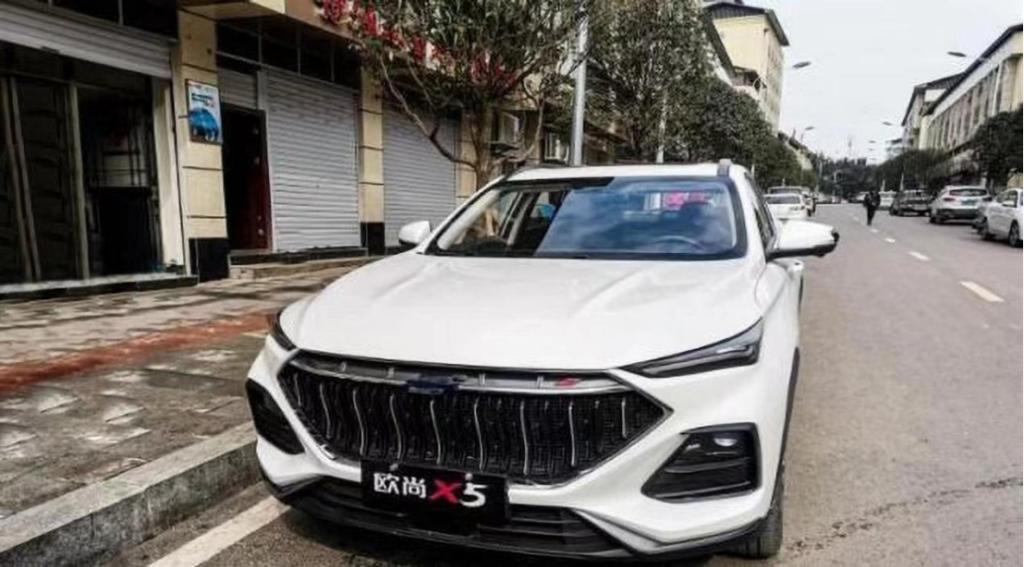 哈弗M6 PLUS与欧尚X5如何选?妻子出招来搞定