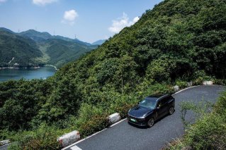 领克09大五座卷的不仅是功能价值更是情绪价值