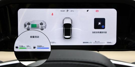 多满足“性能控”！问界M5系列有的不仅仅是一手