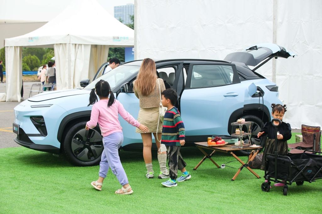 奇瑞舒享家驭享商都魅力,打造15万级家庭纯电SUV首选