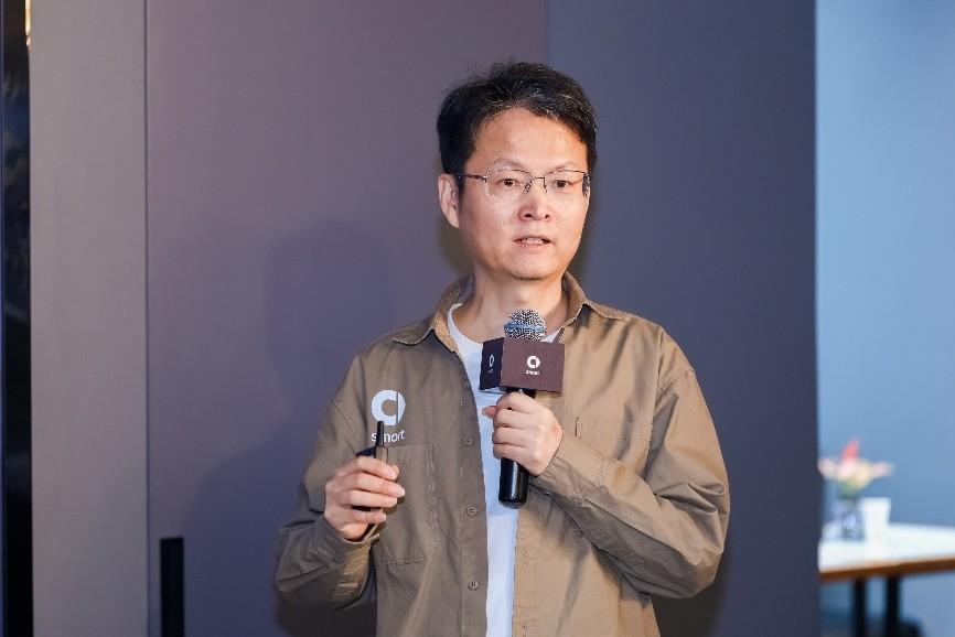 全球研发实力加持 smart呈现智能座舱及智能驾驶最新研发成果