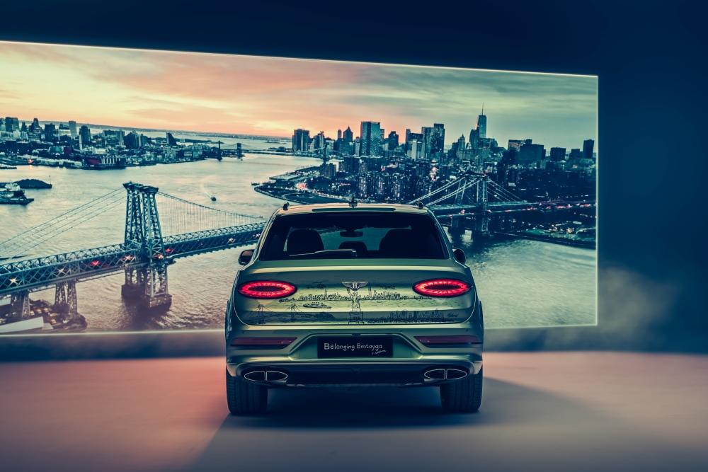 宾利汽车发布由STEPHEN WILTSHIRE手工绘制的“BELONGING BENTAYGA”,彰显品牌包容性理念