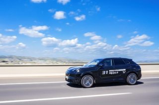 超级实力，领克08 EM-P获2023混合动力汽车极限挑战赛双料冠军