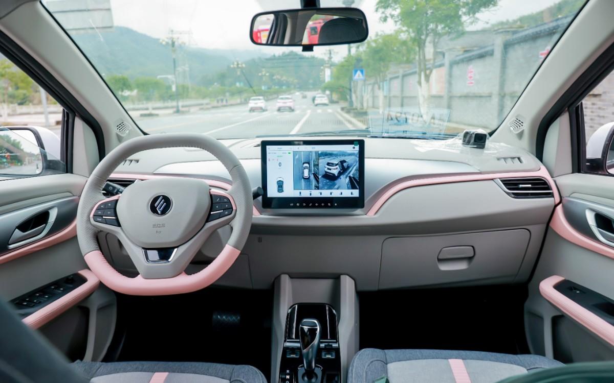 易至EV3新推青春版,续航提升还有4G车联网,价格5.28万起