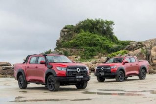 发烧级越野装备+分时四驱 2023款越野炮伴你翻山越岭使命必达