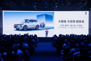 福利与保障的结合，问界新M7新营销促大定50天破80000台！
