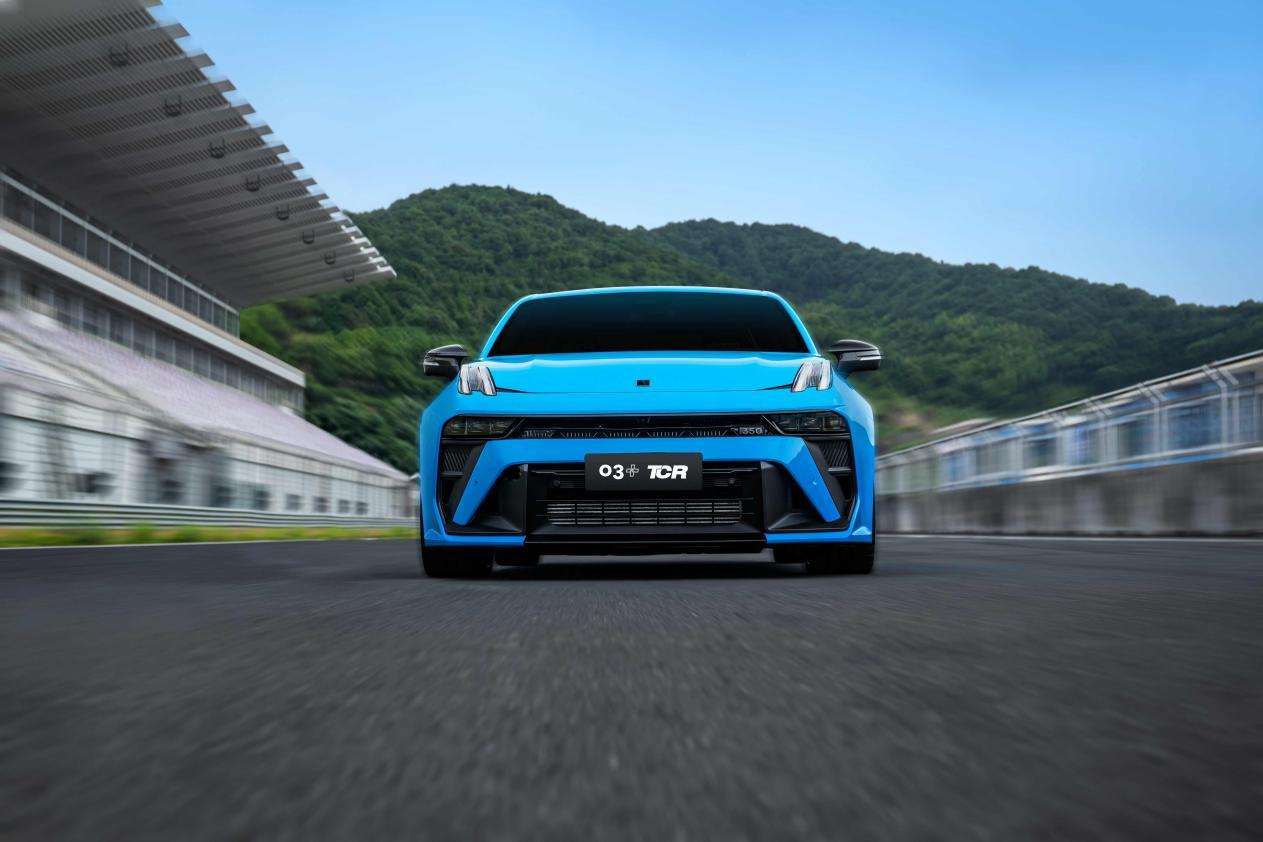 中国速度征战大洋洲 2023TCR世界巡回赛澳大利亚站 中国车手马青骅再登领奖台