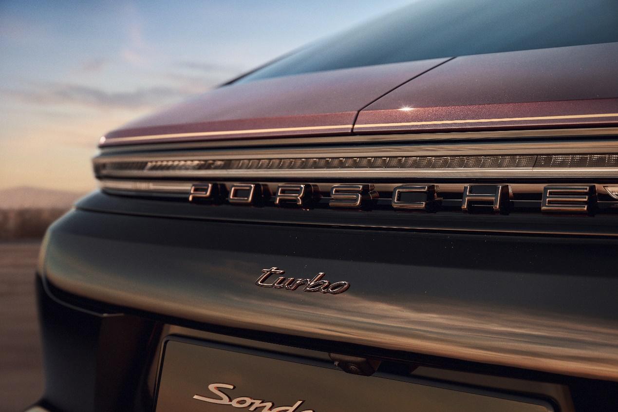 保时捷Panamera Turbo Sonderwunsch于上海首秀