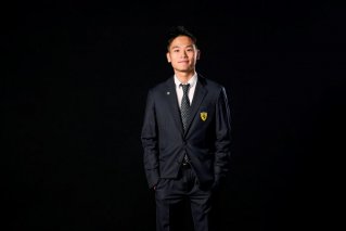 中国车手叶一飞正式加盟法拉利车队 燃擎开启全新征程