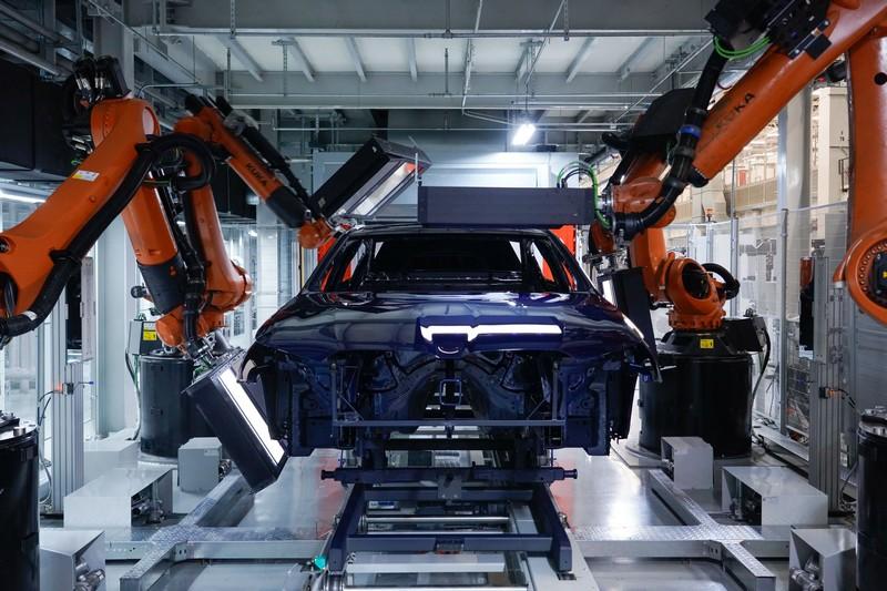 超越行业的标准 淬炼全新BMW 5系长轴距版至臻豪华品质