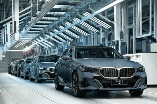超越行业的标准 淬炼全新BMW 5系长轴距版至臻豪华品质