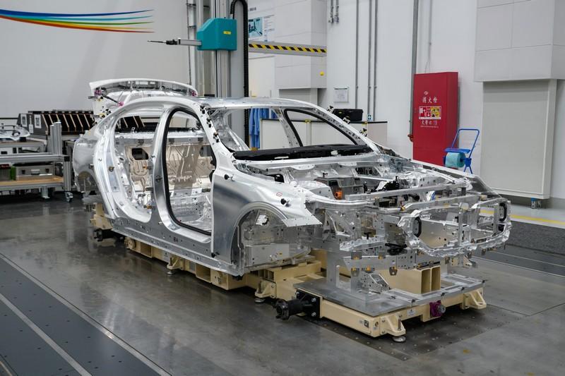 超越行业的标准 淬炼全新BMW 5系长轴距版至臻豪华品质