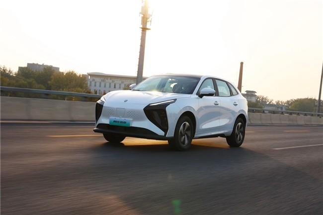 冬季选纯电SUV?风行雷霆410续航版消除续航困扰