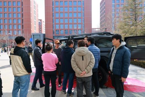 东风猛士携手京东再放大招,“东哥最爱越野车”猛士917走进京东送福利