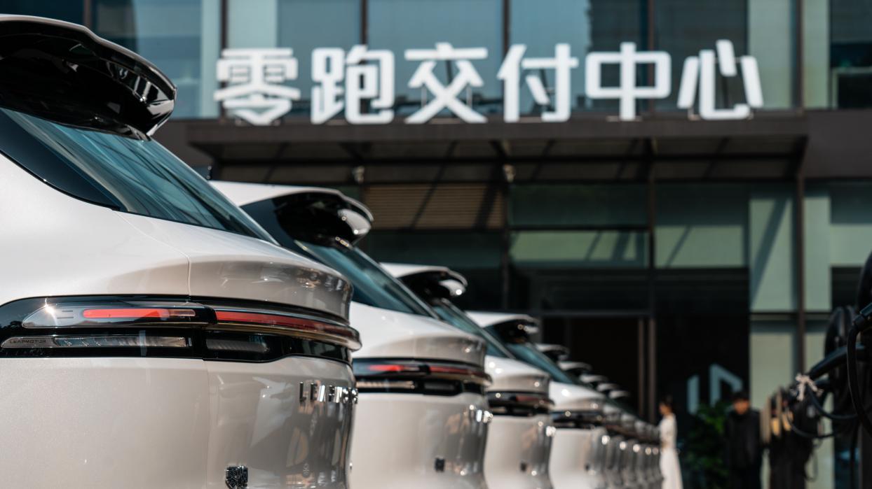 零跑C10启动全国交付,年轻人更理想的家12.88万起