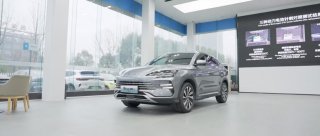 早买早享受 宋PLUS荣耀版12.98万起售款型全面到店