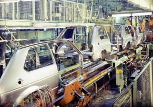 全球畅销车型庆祝50岁生日：50年前的今天，大众汽车第一辆Golf诞生
