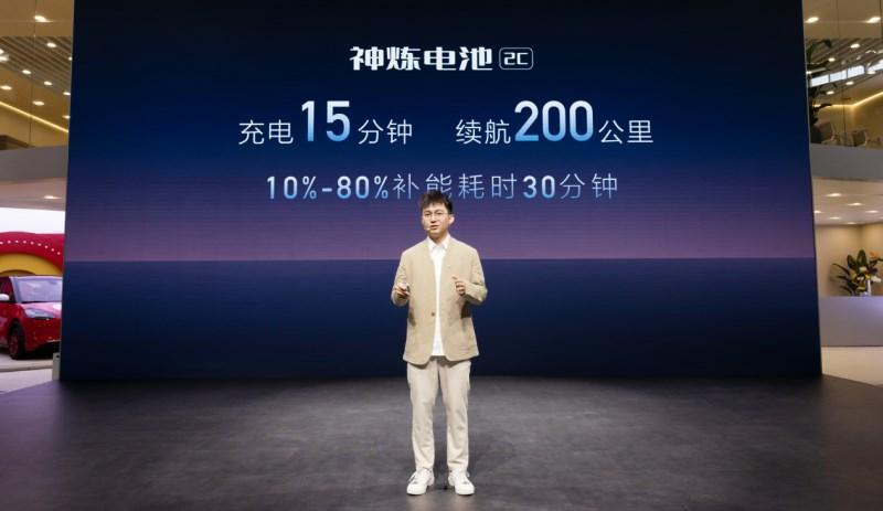 售价7.98-10.98万元,五菱星光共创版双车震撼上市!