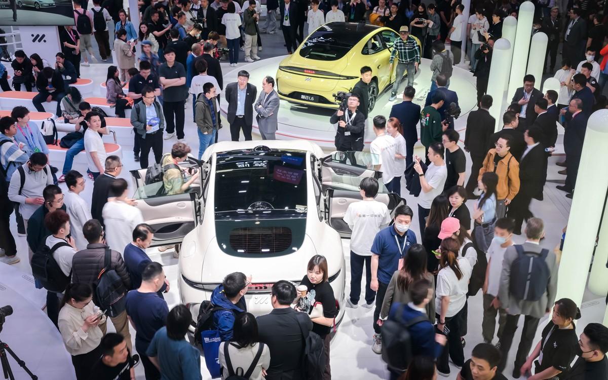 2024北京车展,“头部科技朋友圈”共襄“上汽十年磨一剑”
