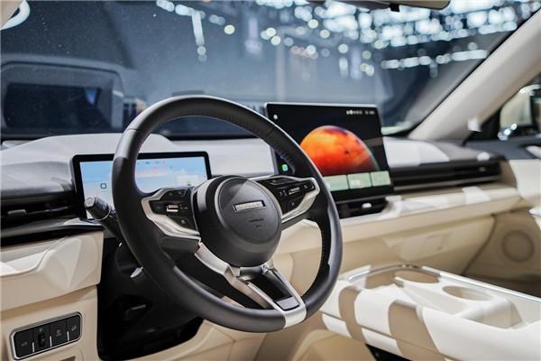 让世界爱上中国SUV,让全球爱上长城哈弗!H系双车闪耀北京车展