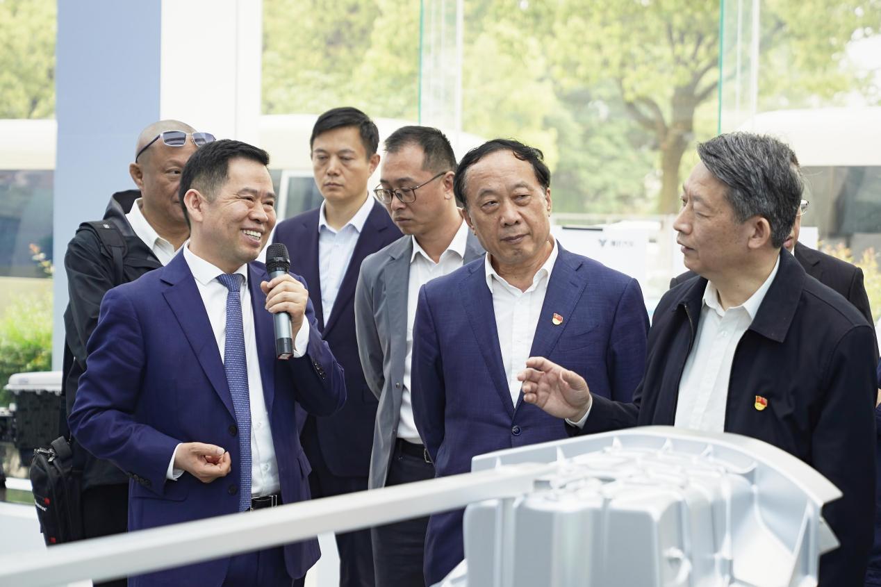 国研智库走进嘉兴 推动“新质生产力”加速出海