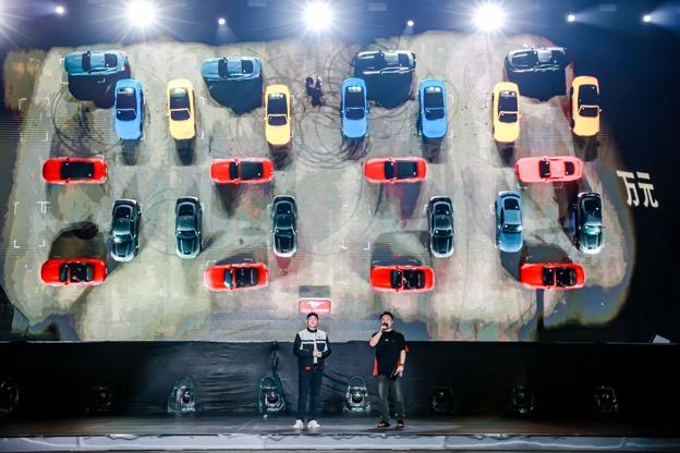 全新福特Mustang®敞篷运动版与硬顶性能版上市开售