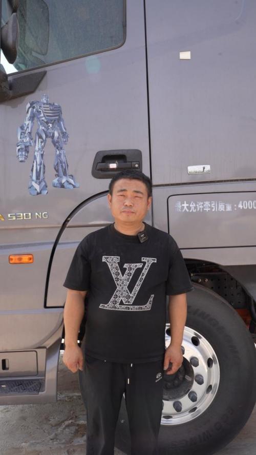 节气英雄挑战赛|百公里27.8KG,越开越赚的欧曼燃气车,助力许经理运输事业腾飞