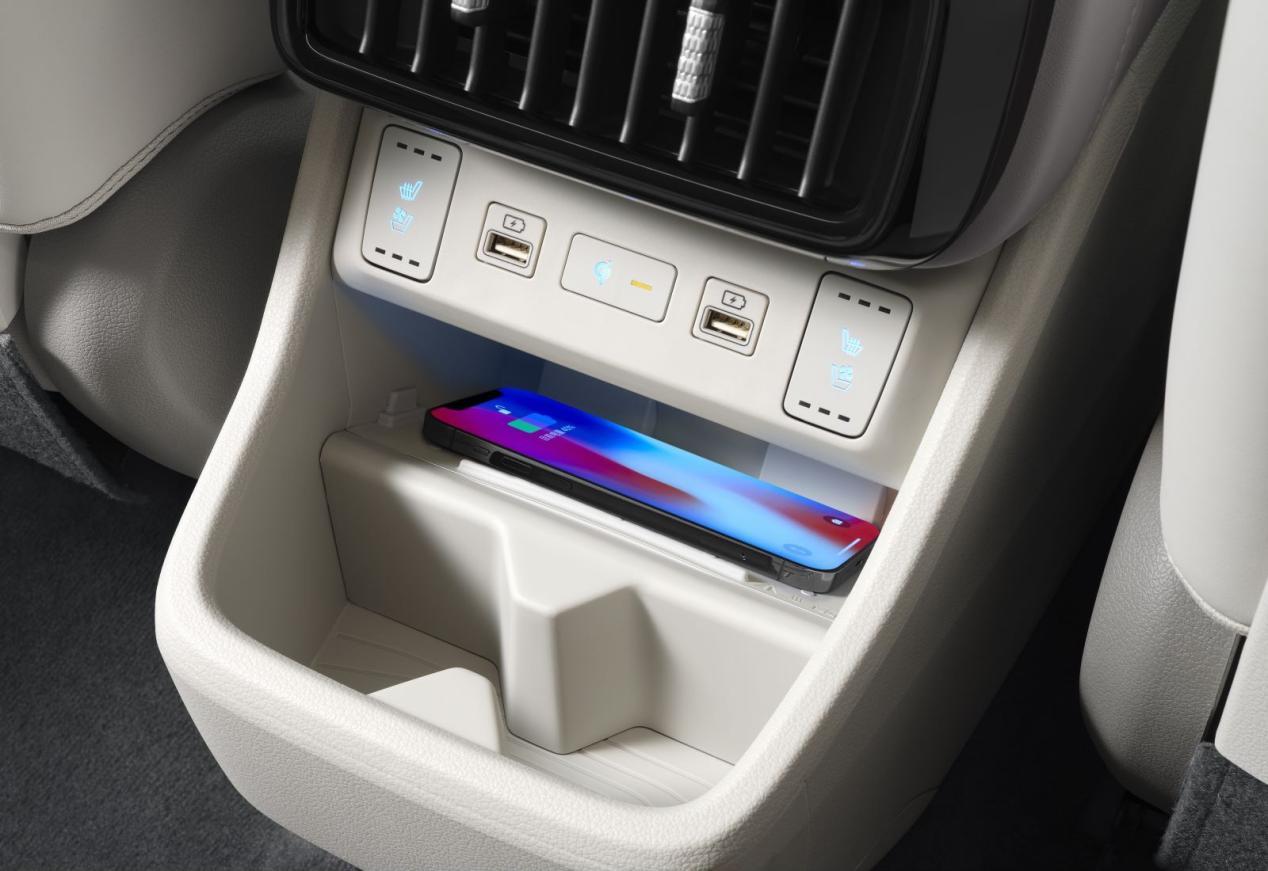 2024款库斯途焕新上市,“更超值的家用MPV” 17.18万元起!