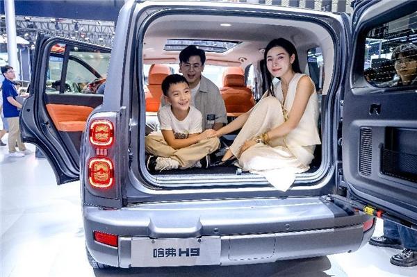 站在家庭生活和硬核越野之间,哈弗造出了“一家人的越野车”