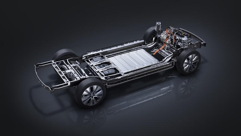 展现可靠品质实力,蓝电E5 PLUS荣获2024动力电池品质挑战奖