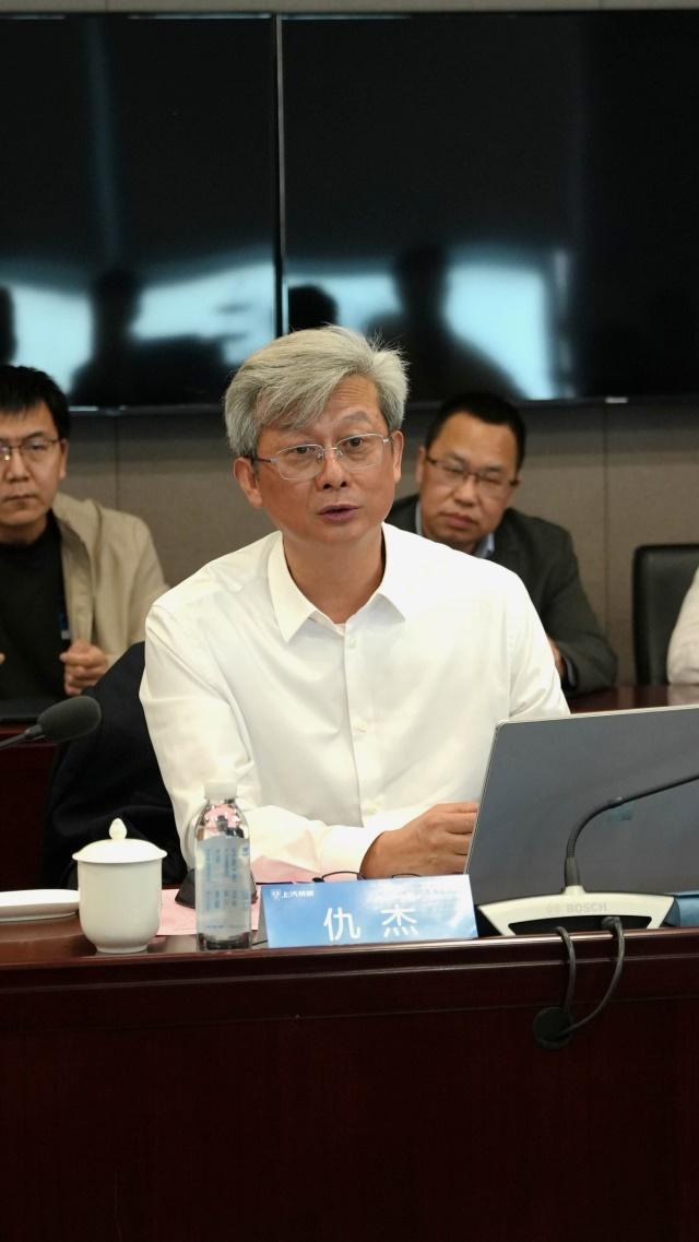 行业专家团走进上汽 DMH超级混动技术:“中国智造”新名片