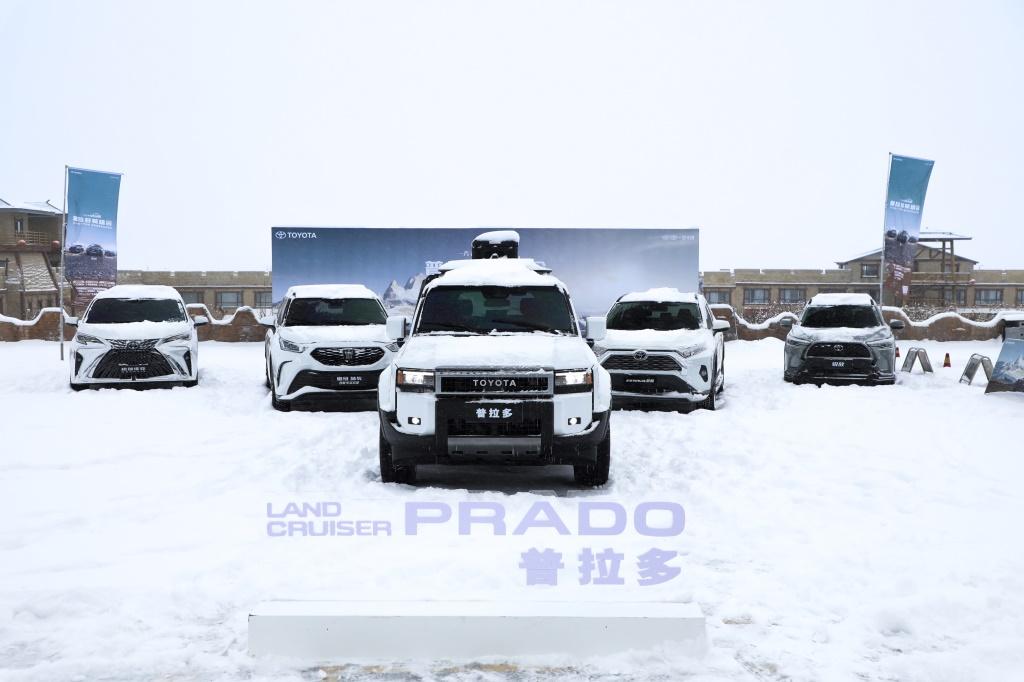 穿越荒漠雪原，800公里集结普拉多英雄共赴大美新疆