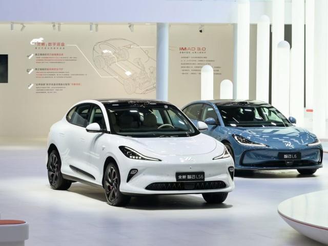 智己汽车2024全年销售65,505台，同比劲增71%实现连续四年销量稳健增长