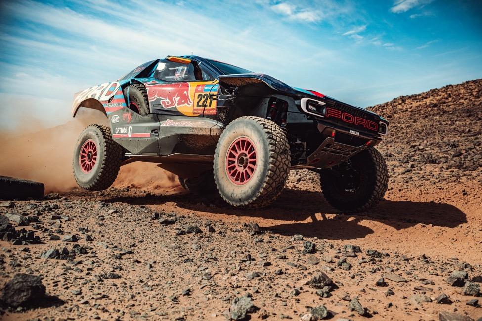 首度征战达喀尔 福特Raptor T1+位列无限改装组三甲