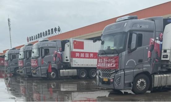 无惧千难万险,总能高效运输!为何欧曼重卡成为TIR运输用户信赖之选?