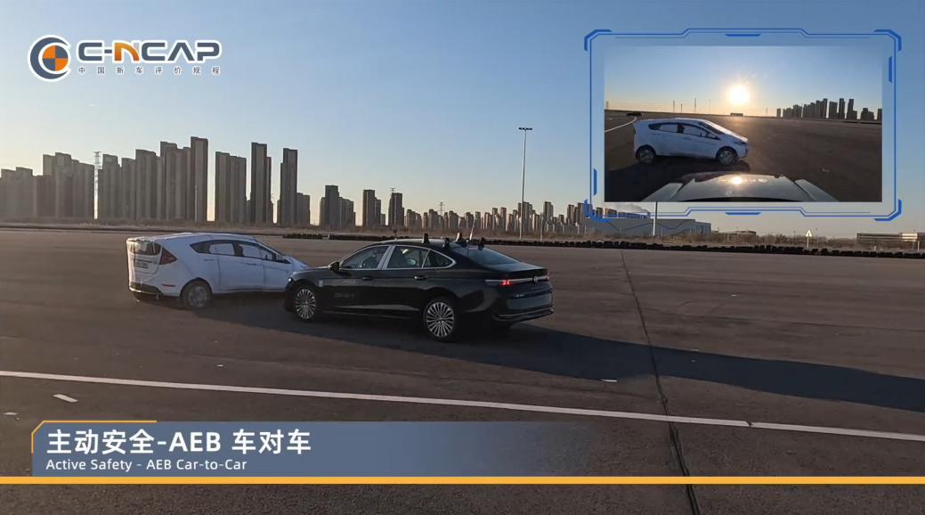 见过“20星”安全认证吗?——全新一代迈腾获2025年度C-NCAP首个轿车五星安全认证