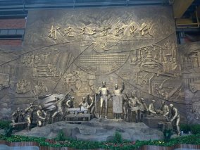 东风汽车博物馆VS中国商用车论坛，来十堰见证“历史与未来”