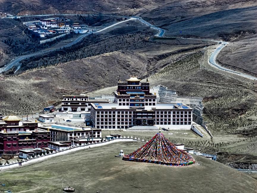 保时捷“318快意驰骋”SUV试驾体验之旅完美收官，致敬天路精神