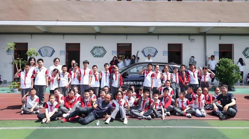 安全与环保双擎驱动!神龙33周年庆将以骑行+助学开启健康公益新范式