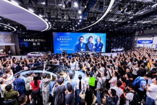 时代旗舰尊界S800正式上市，百万级豪车的降维打击来袭