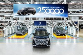 “破局者”腾势D9，不到三年即成全球首款达成25万台量产的新能源MPV