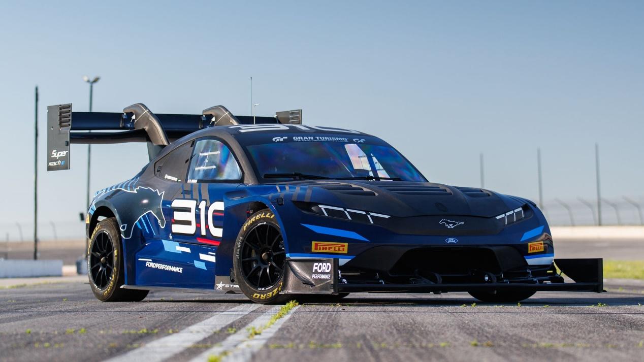 顶峰相见 Super Mustang Mach-E重返派克峰云端