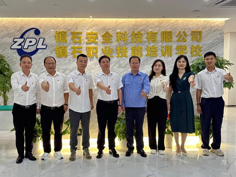 东风商用车与宁波镇海石化全链路协同,共筑合作新生态