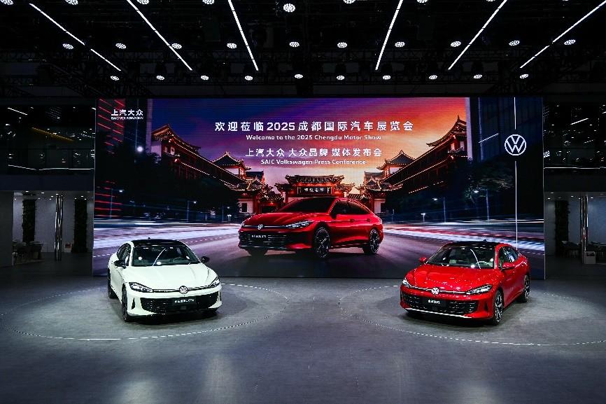 11.99万元起全新凌渡L上市 上汽大众携出众阵容亮相成都车展